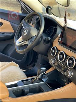 نیسان سێنترا